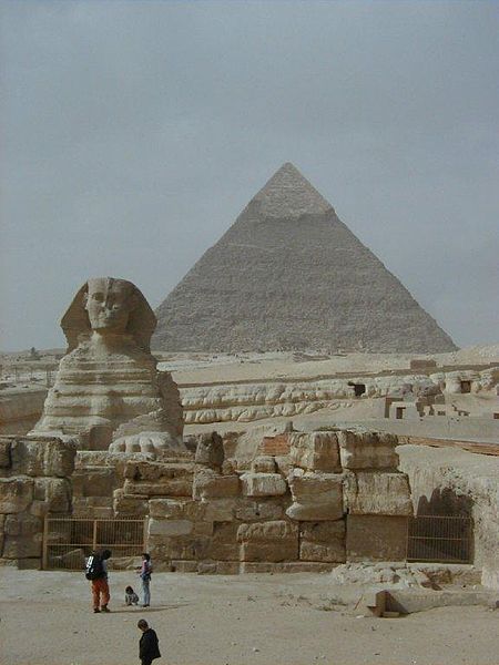 Pyramidene i Giza. Foto: Losttraveller. Wikimedia Commons.